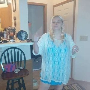 Meet your Posher, Tina